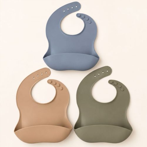 Pack de 3 baberos de silicona para bebé, colores verde, beige y azul | Detalle Principal